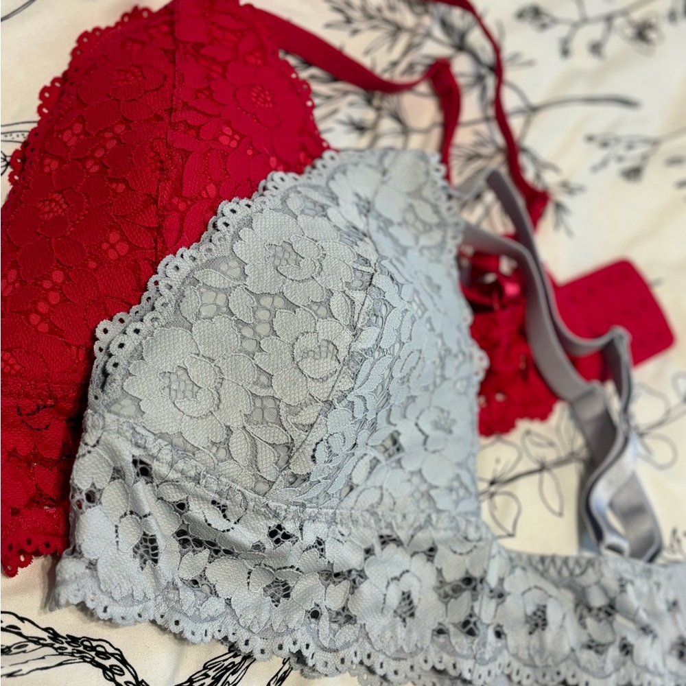 Momanda nursing bra.